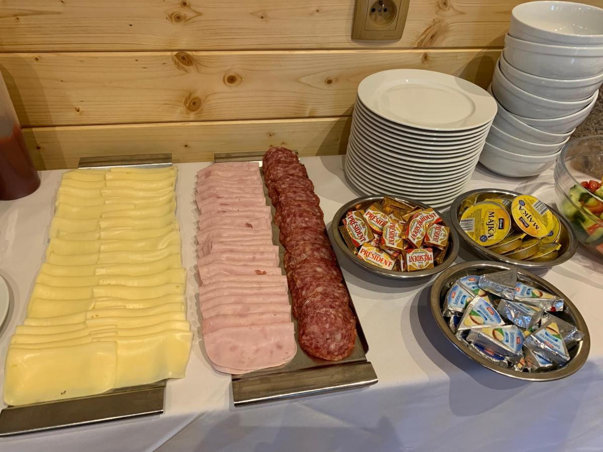 Penzion A Restaurace Vyhlidka Železná Ruda Eksteriør bilde