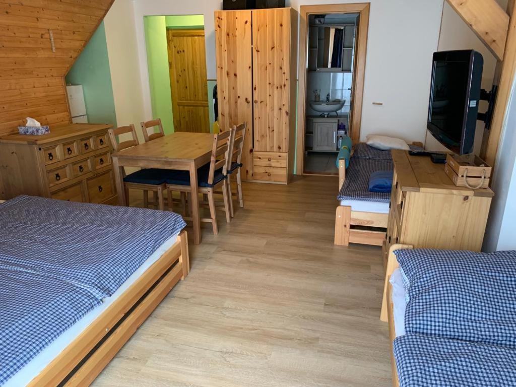 Penzion A Restaurace Vyhlidka Železná Ruda Eksteriør bilde